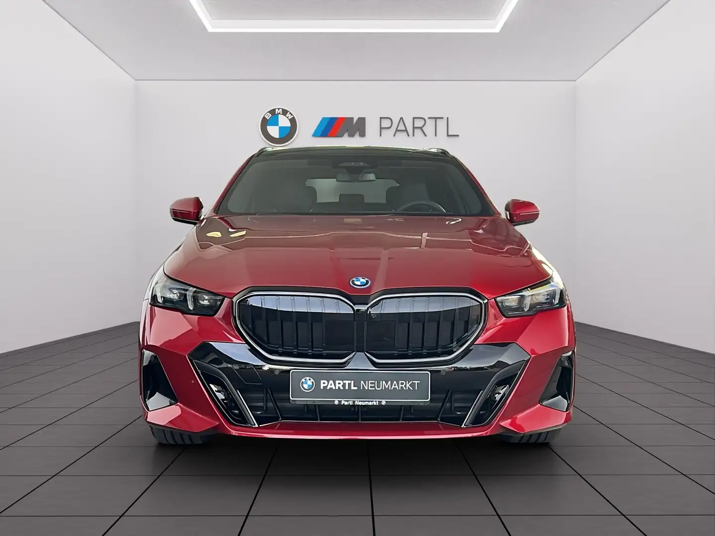 BMW 550 e xDrive Touring M-Pro Autobahnassist B&W AHK Rouge - 2