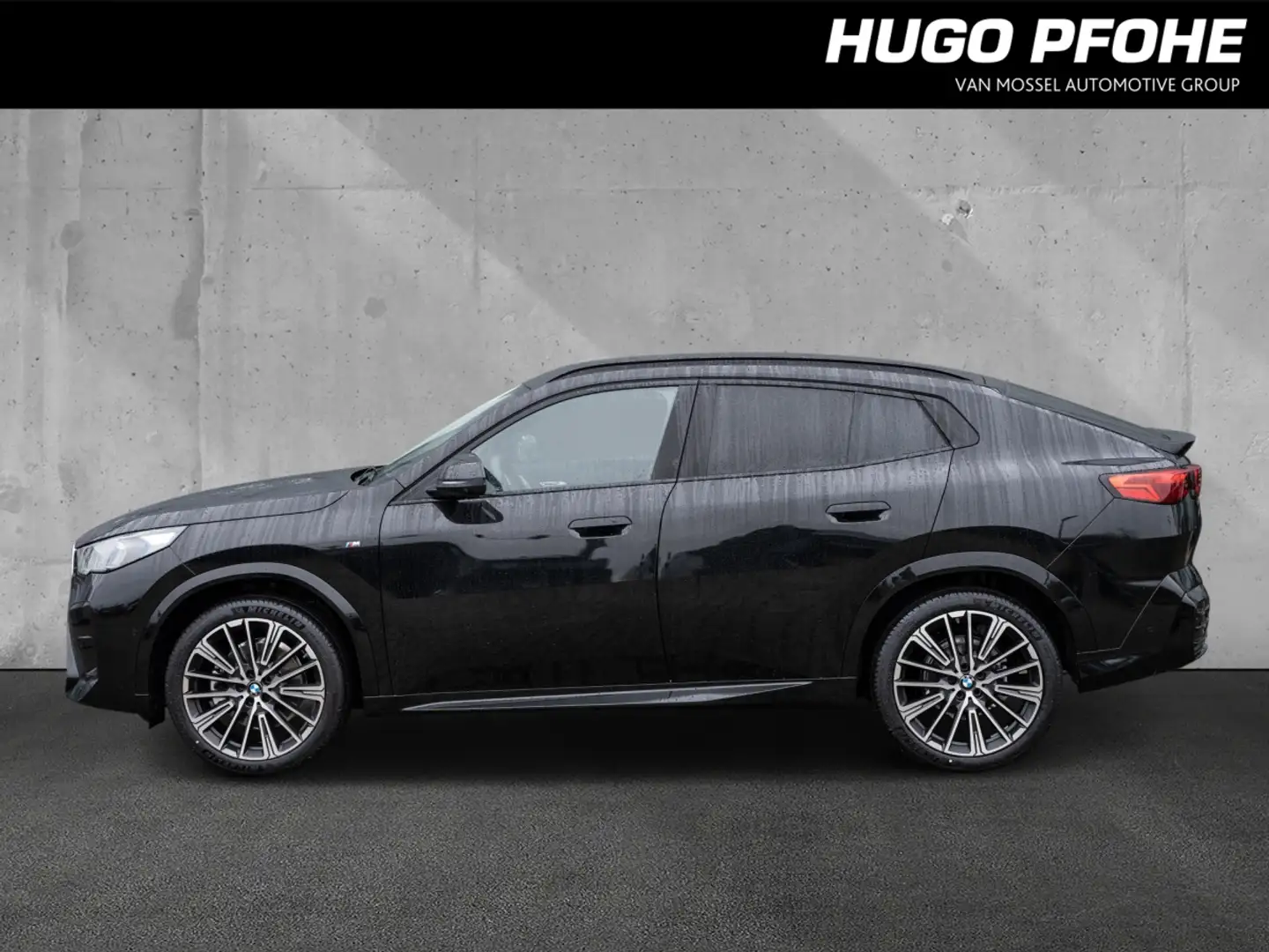 BMW X2 sDrive20i M Sport. AHK. 20Zoll. Innovation. Harman Black - 2