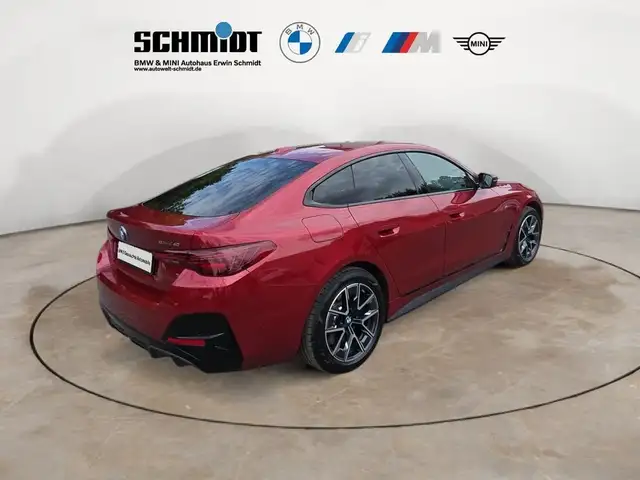 BMW I4 view 7