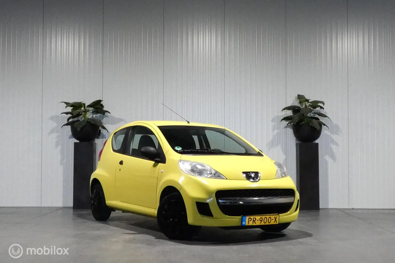 Peugeot 107 1.0-12V Sublime Amarillo - 2