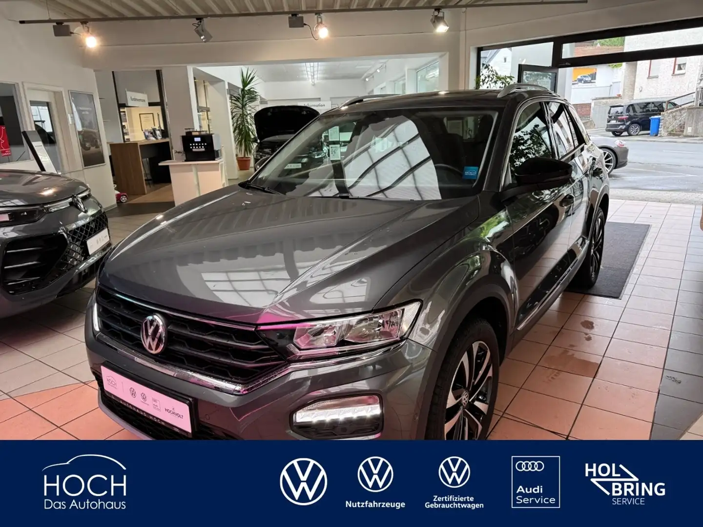 Volkswagen T-Roc 2.0 TDI DSG. Allrad+Navi+Schiebedach Gris - 1