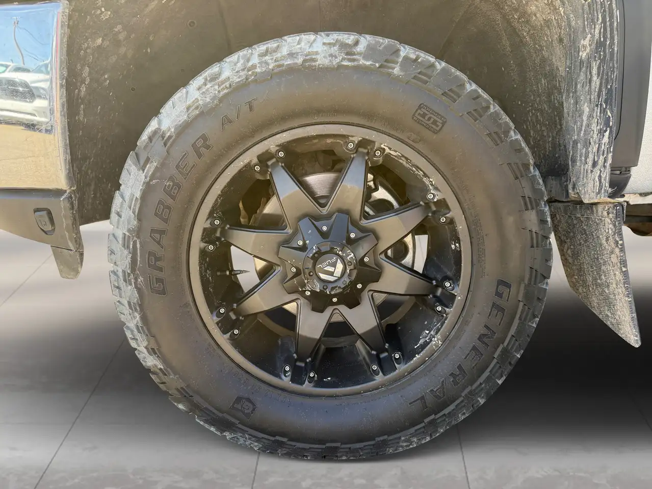 GMC Sierra 3500HD снимка GMC Sierra 3500HD