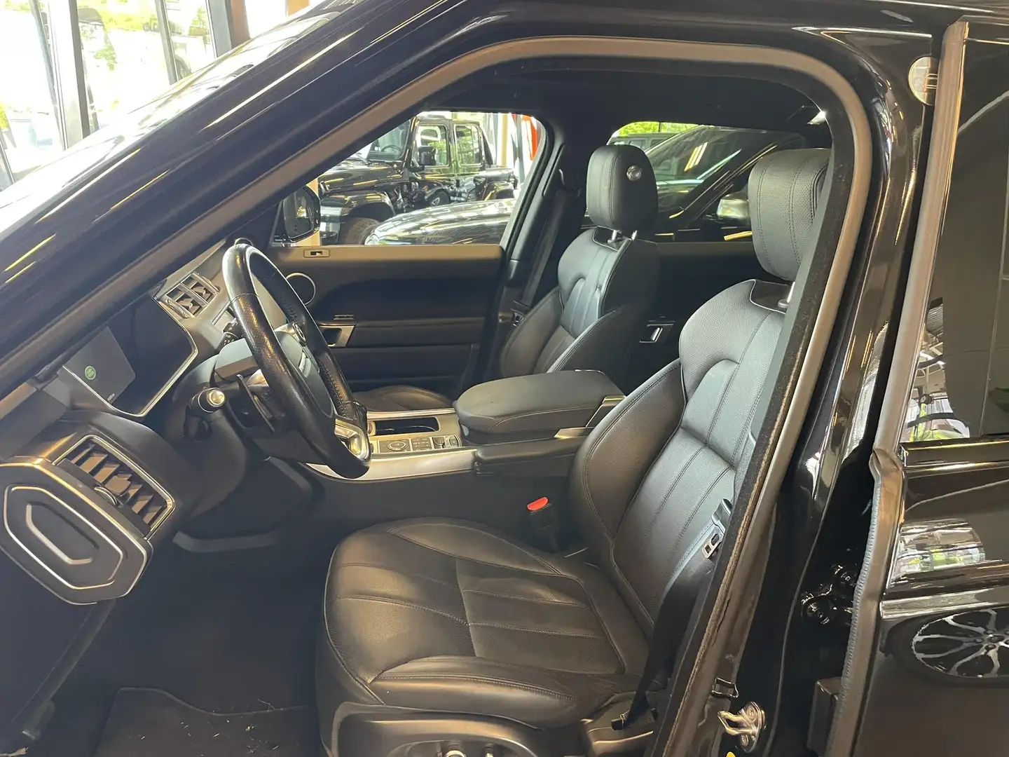 Land Rover Range Rover Sport 3.0 SDV6 Autobiography Dynamic | 1 eig! | Panorama Noir - 2