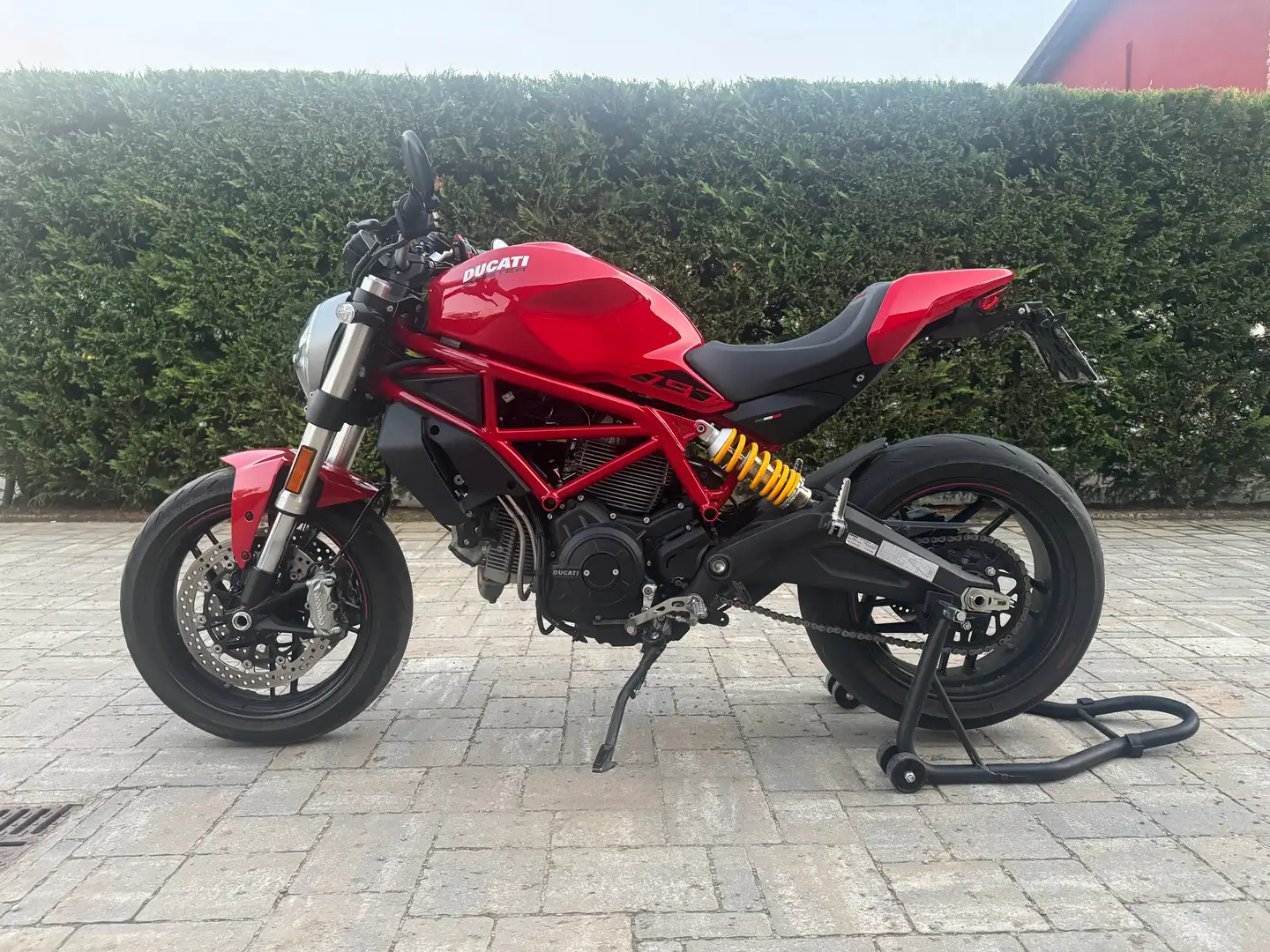 Ducati Monster 797 Ducati Monster 797+ - 1