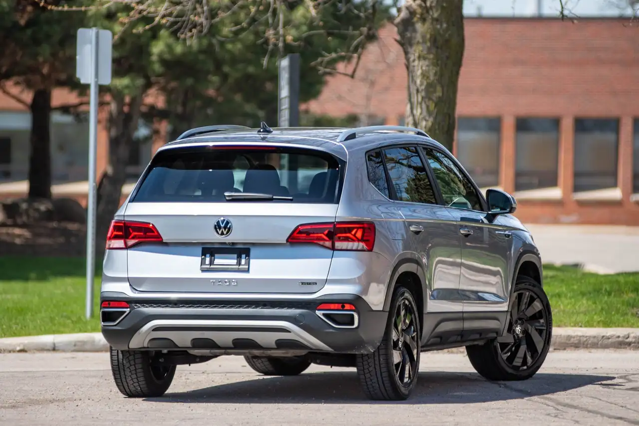 Volkswagen Taos снимка Volkswagen Taos