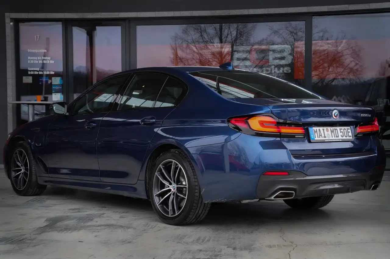 BMW 530 e M Sport *LED/Abstandstemp./SHZ/Head-UP*, миниатюра 3