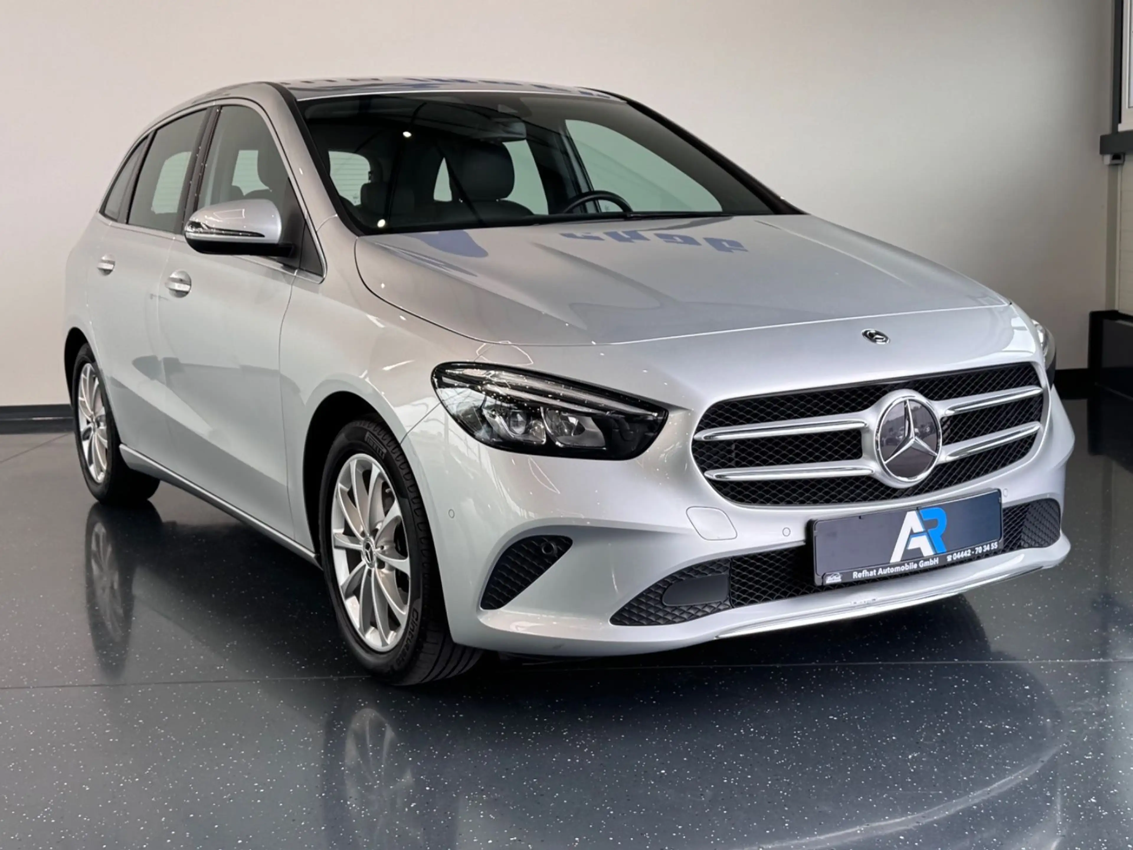 Mercedes-Benz B 200 B200*WIDESCREEN*LED*AHK*PDC*SHZ* — photo 5