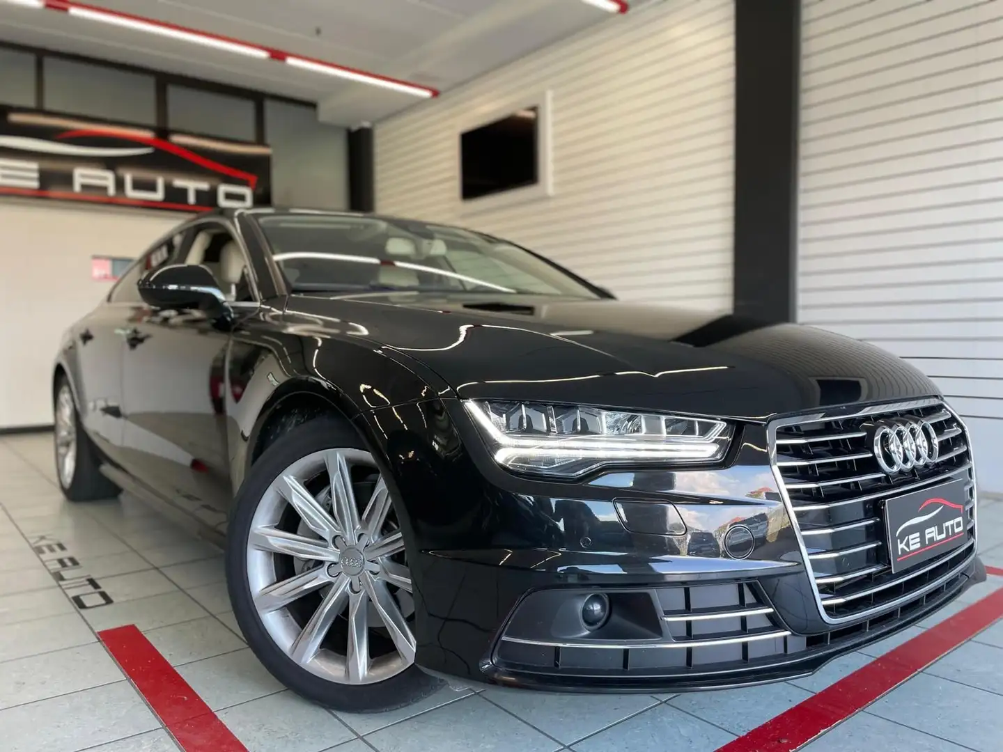 Audi A7 Sportback 3.0tdi ultra BusinessPlus 218cv s-tronic Černá - 2