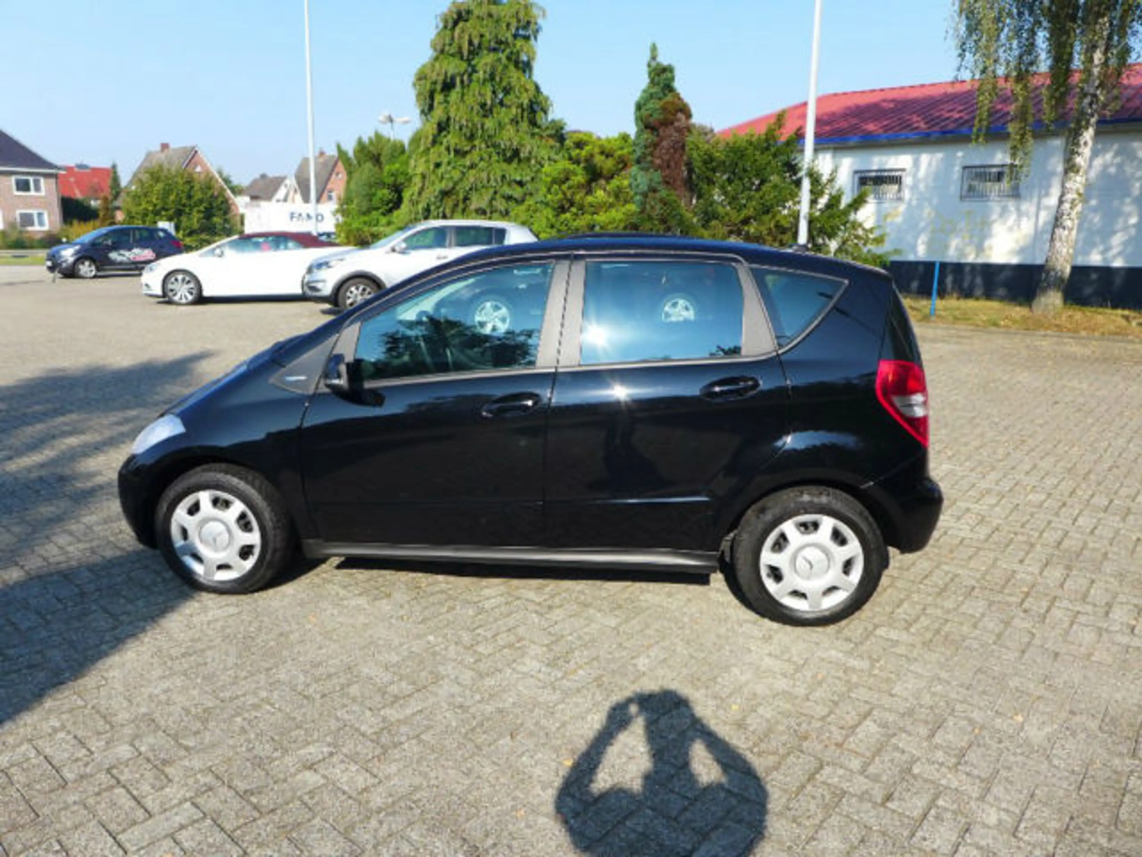 Mercedes-Benz A 160 1.5 A160 5D CVT — photo 2