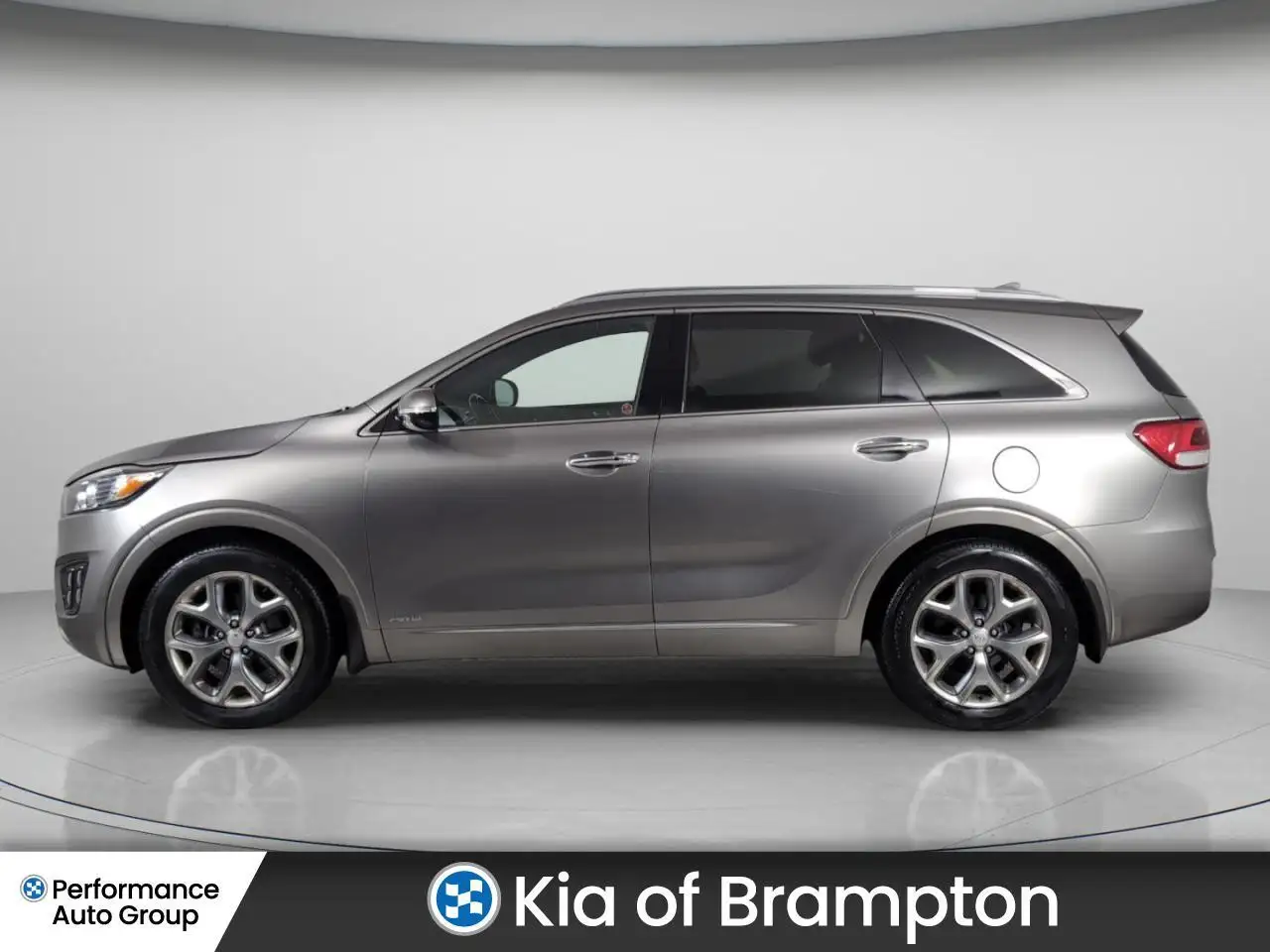 Kia Sorento снимка Kia Sorento