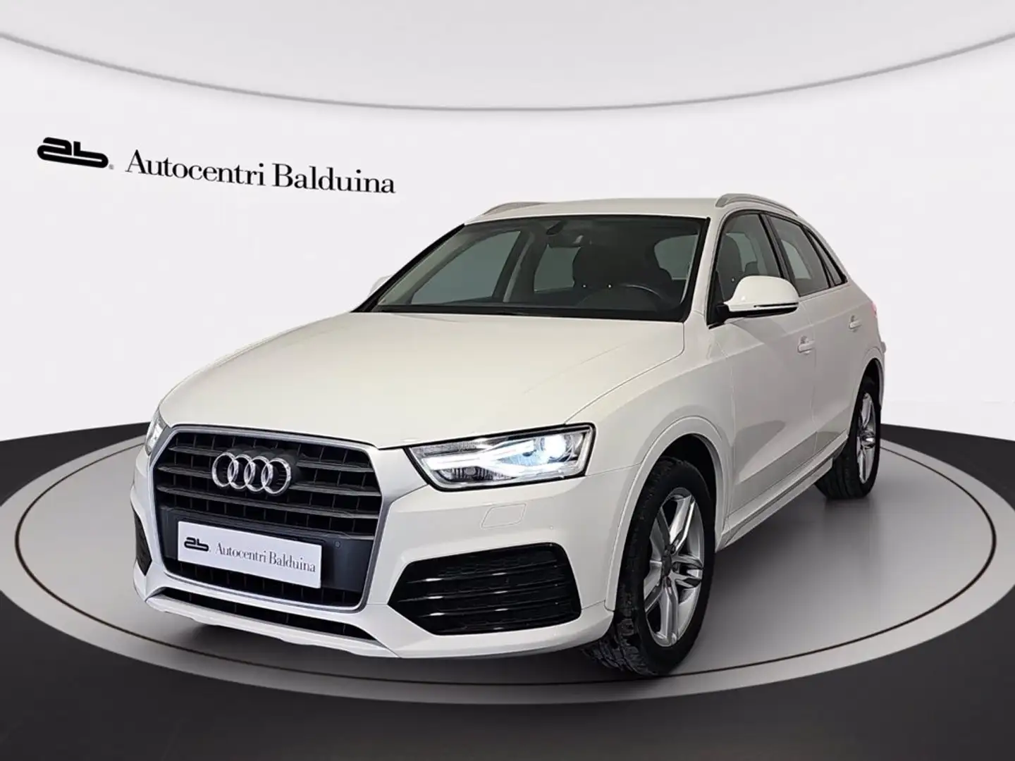 Audi Q3 2.0 tdi business 150cv s-tronic Bianco - 1