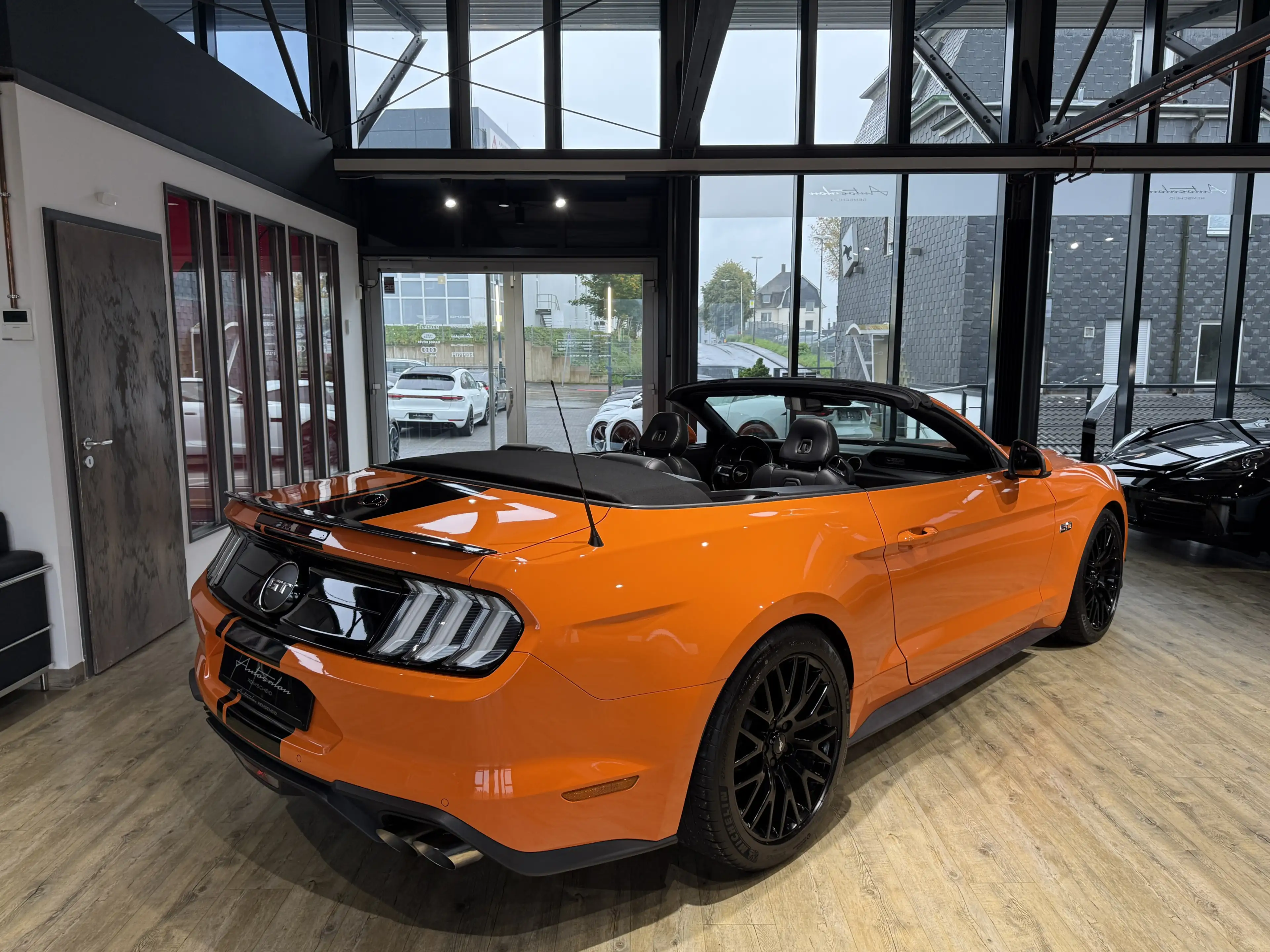 Ford Mustang GT Convertible*DEUTSCH*B&O*R.KAMERA*ACC* — photo 10