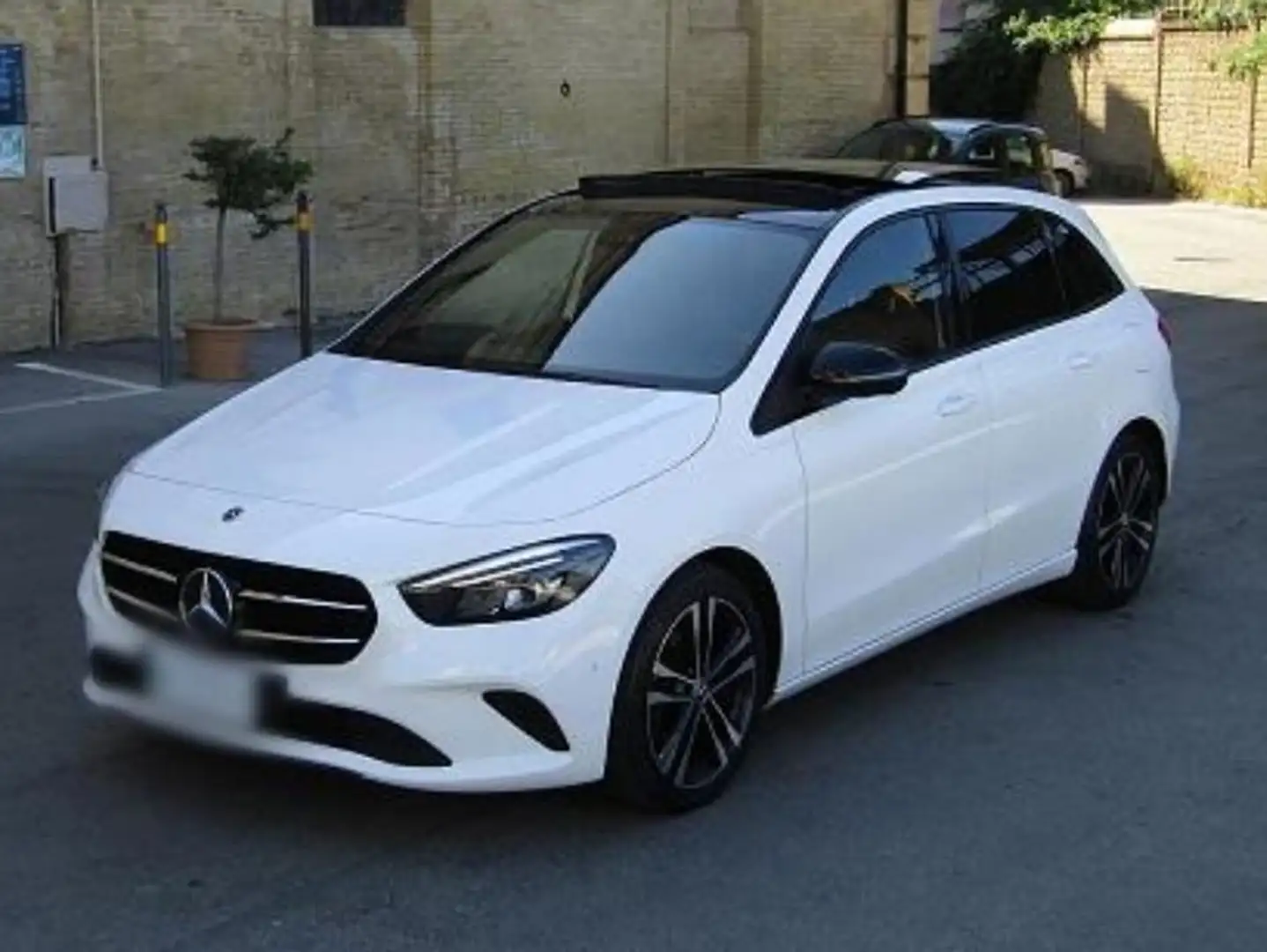 Mercedes-Benz B 180 Classe B - W247 2018 d Sport Plus auto Bianco - 1