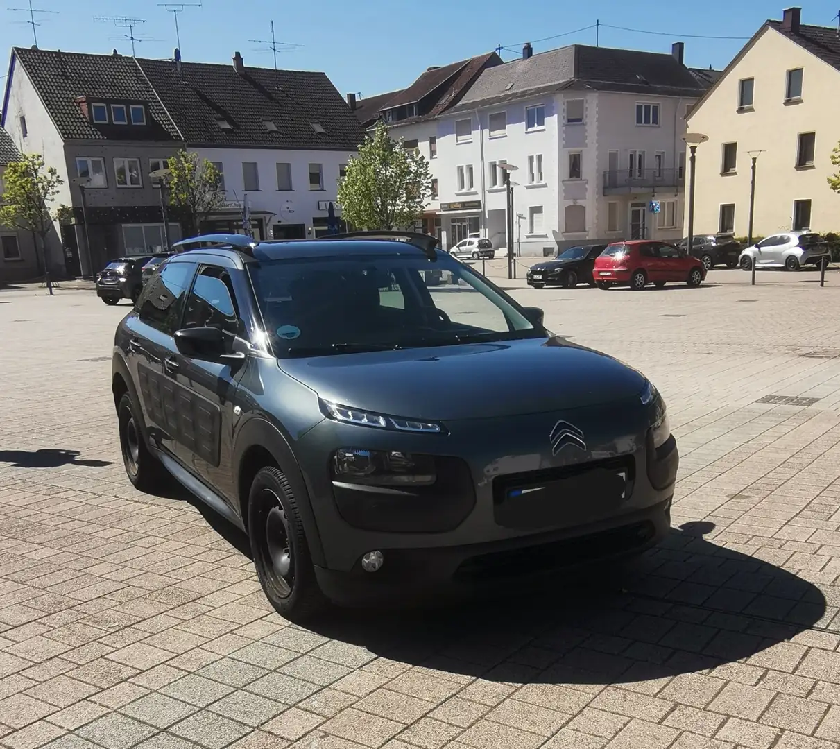 Citroen C4 Cactus BlueHDi 100 82g Stop&Start Feel - 1