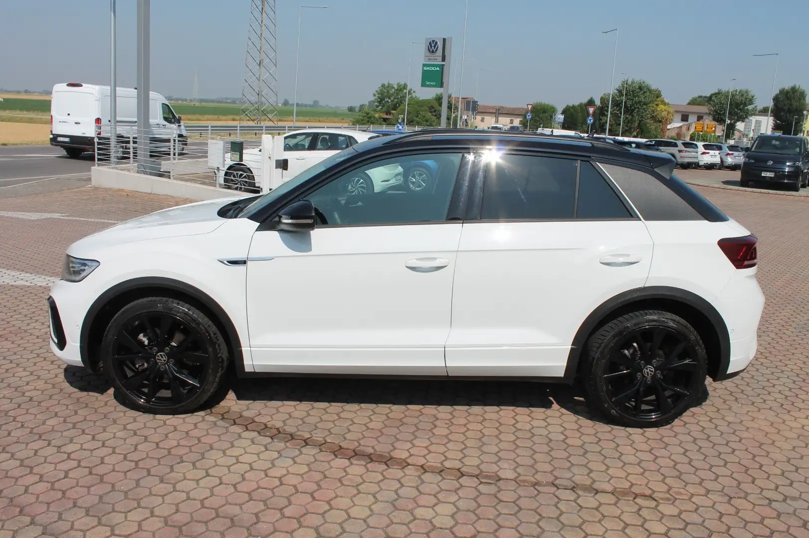 Volkswagen T-Roc T-Roc 1.5 TSI ACT DSG R-Line 150cv Bianco - 2