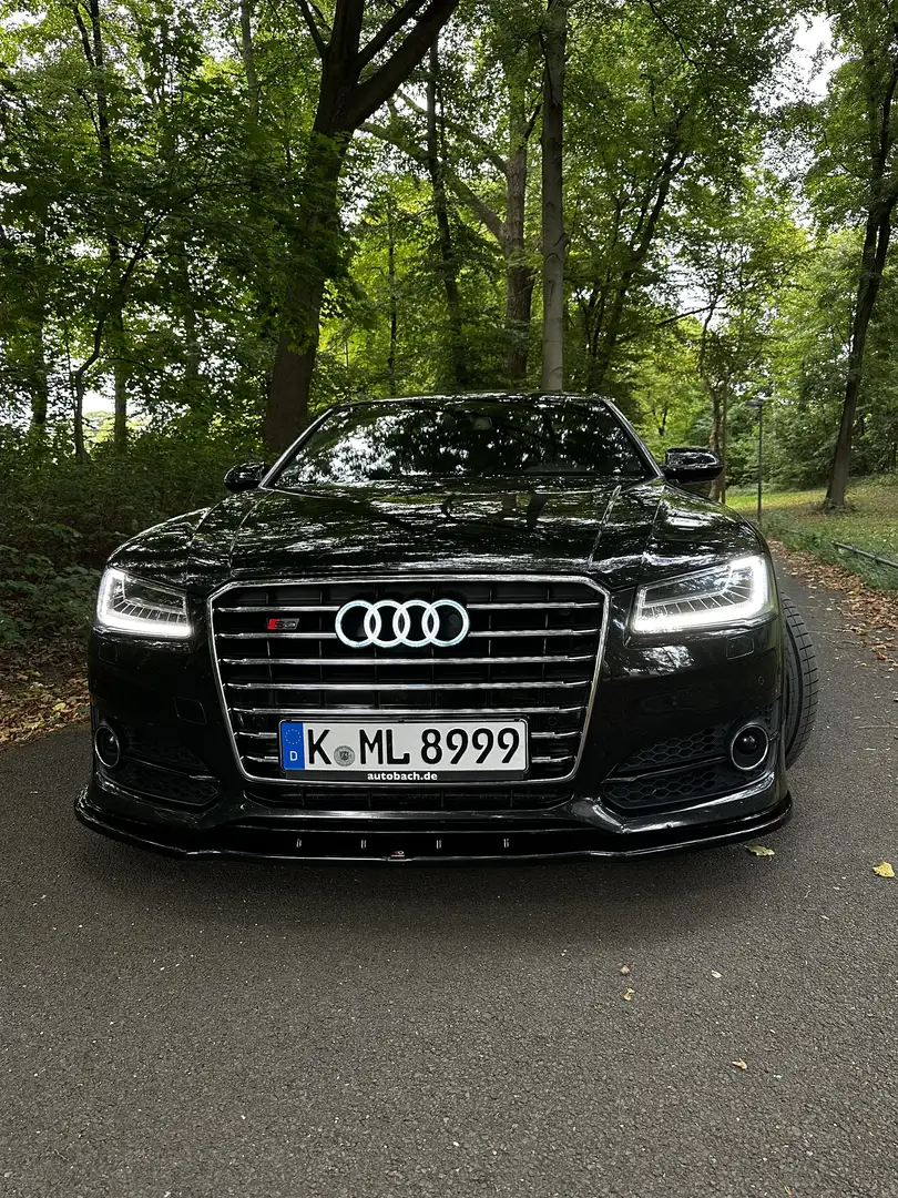 Audi A8 - 2
