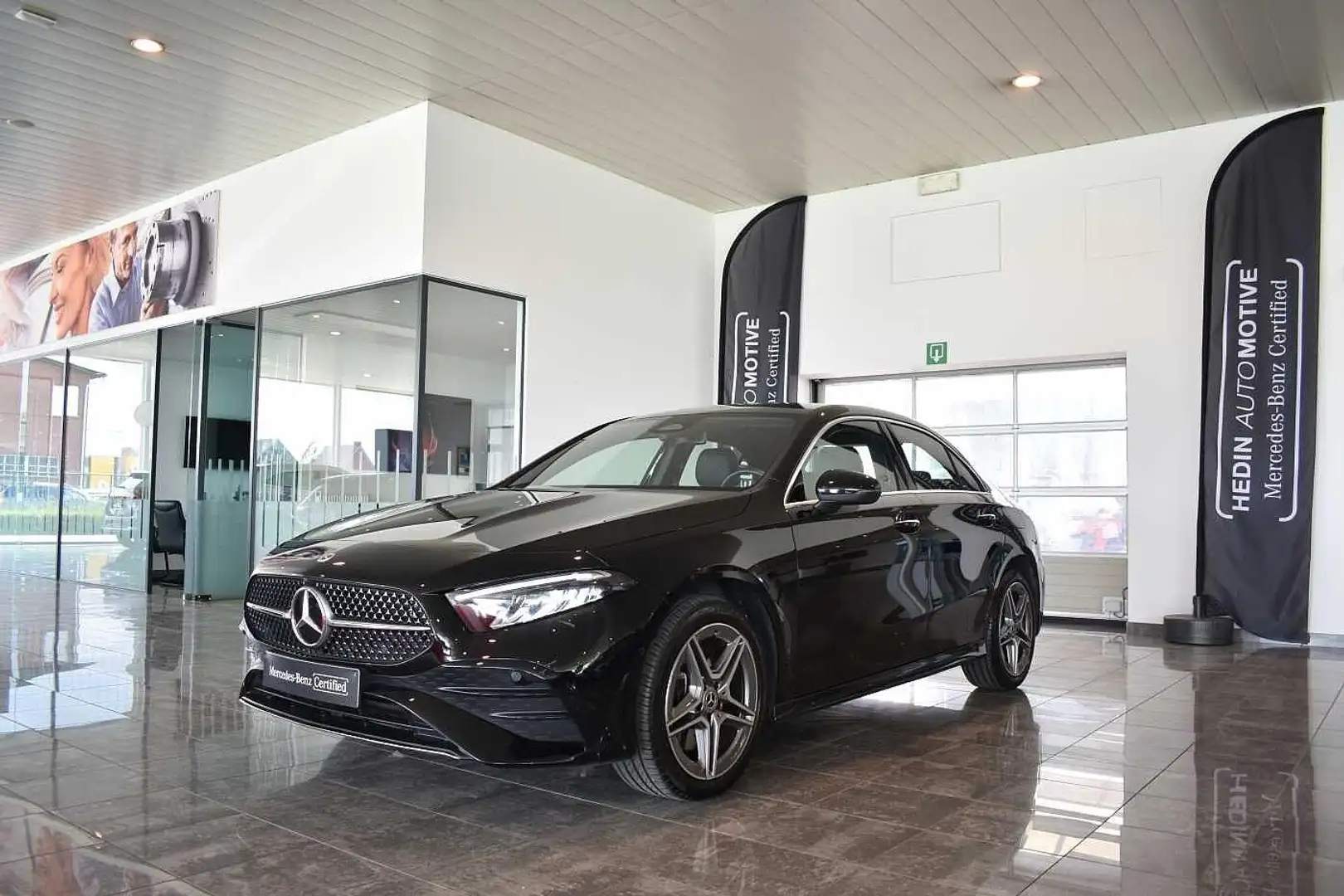 Mercedes-Benz A 250 e Berline AMG Line | Smartphone Integratie | Verwa Noir - 2