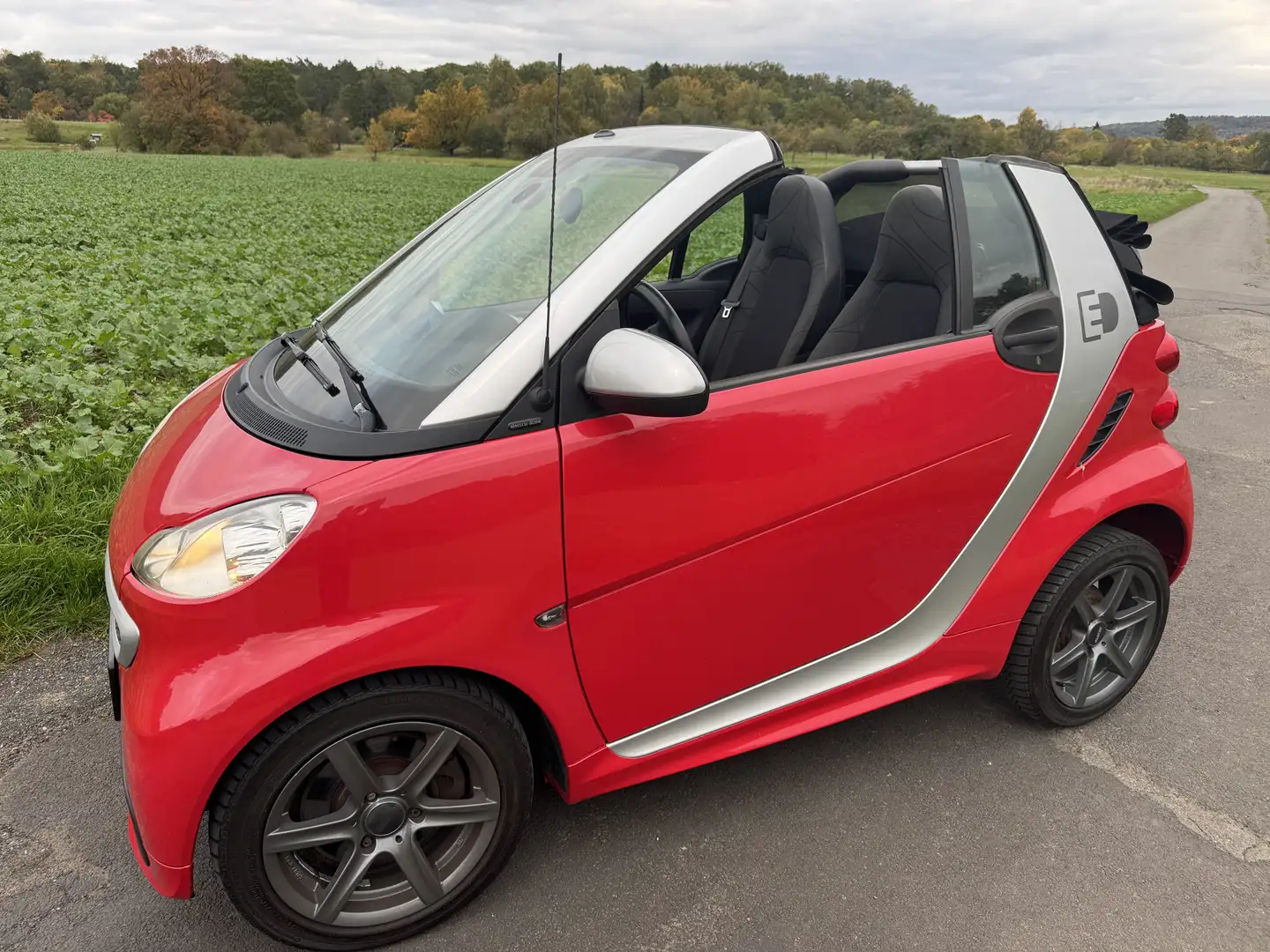 smart forTwo Cabrio 2.Hd, Tempomat,LED, Tempomat , SOH Top Rot - 1