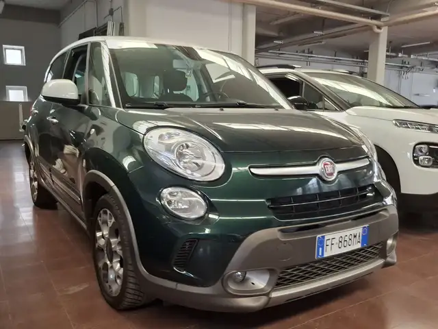 Fiat 500L view 15