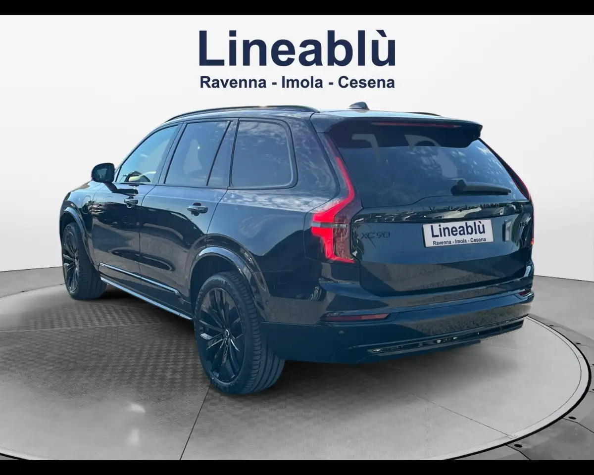 Volvo XC90 2026
