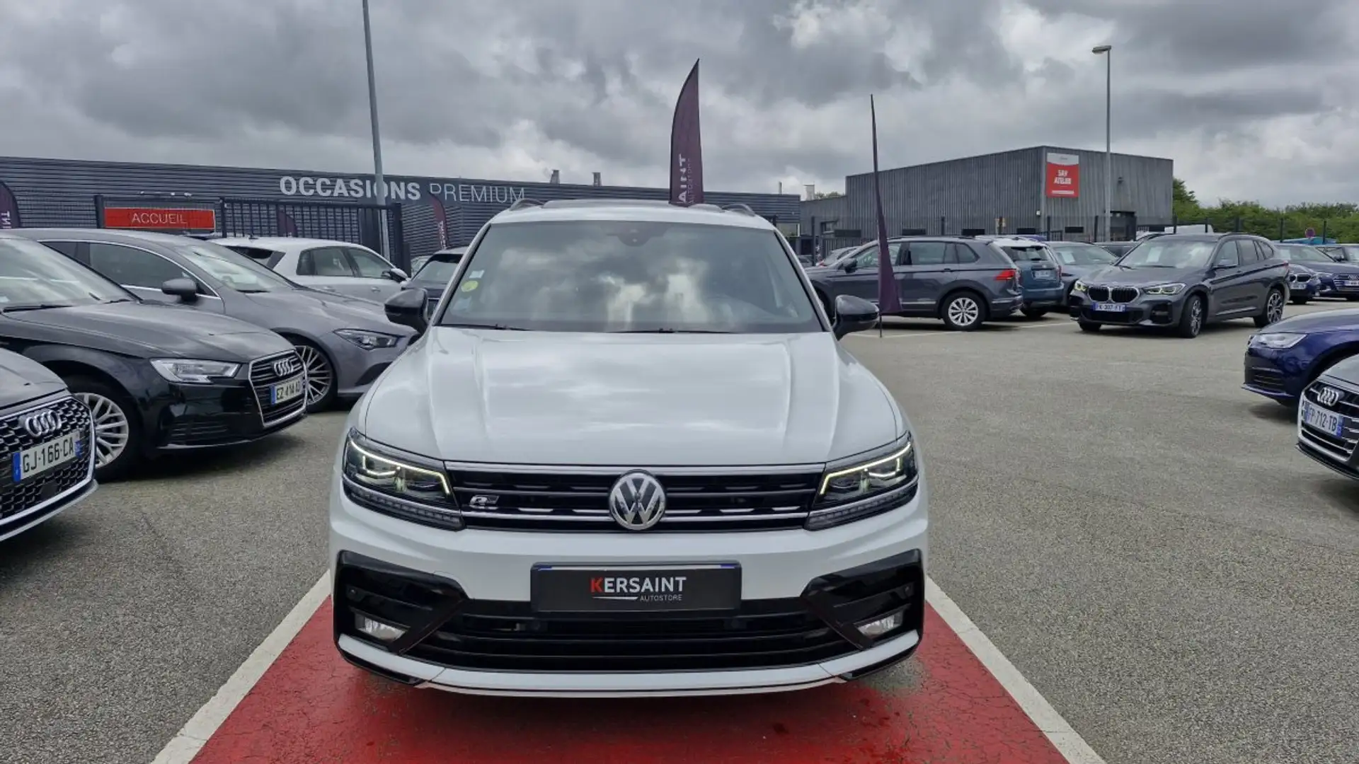 Volkswagen Tiguan 2.0 TDI 150 DSG7 Black R-Line Blanc - 2