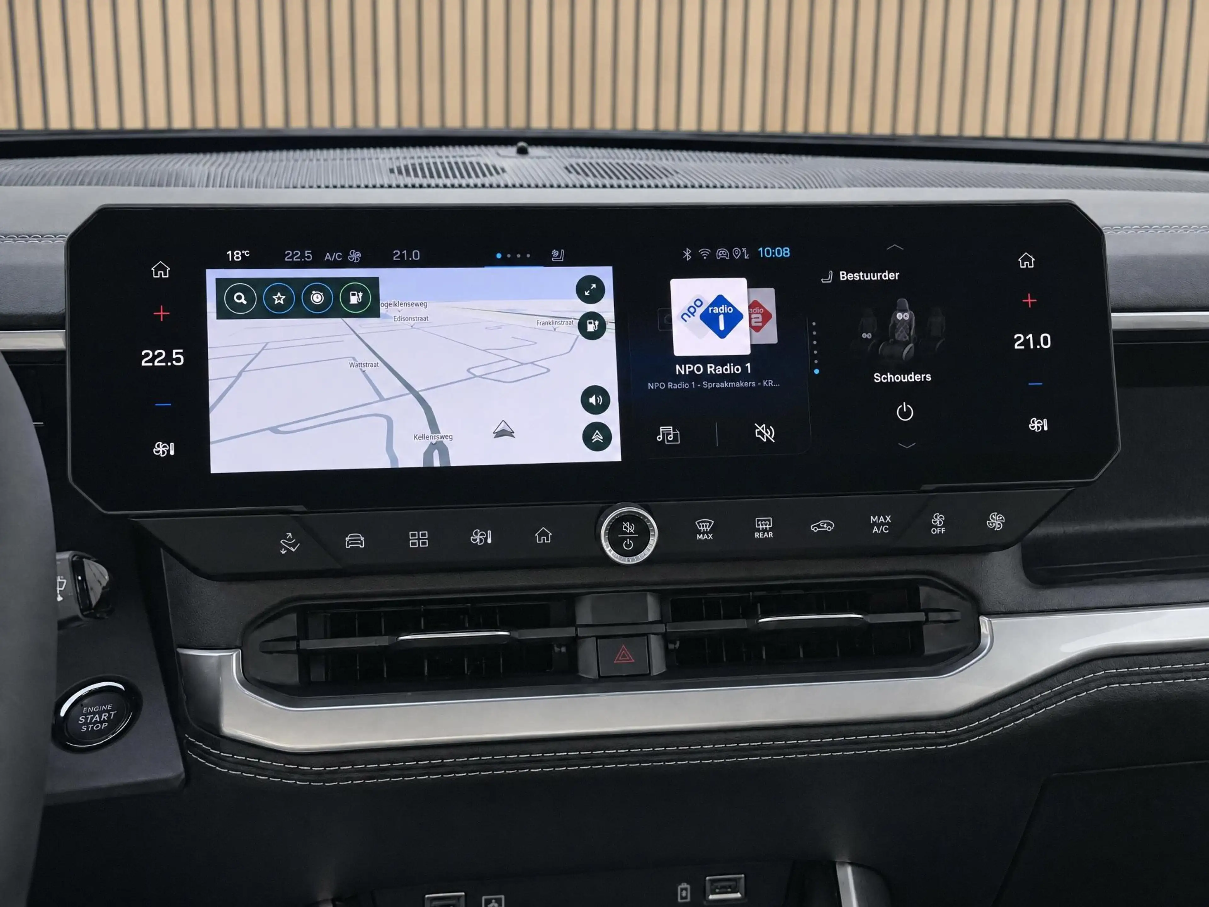 Jeep Compass First Edition 74 kWh | Navi / Panoramadak / Camera — photo 15