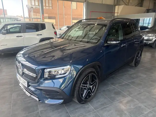 Mercedes-Benz GLB 220 220d 4Matic 8G-DCT