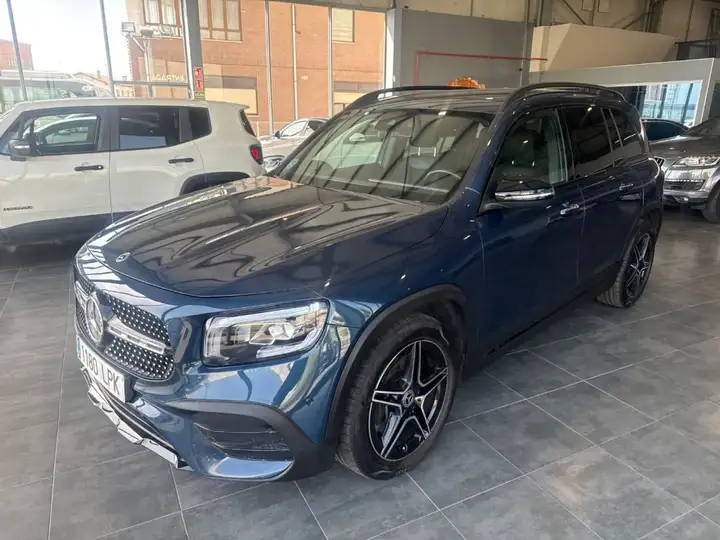 Mercedes-Benz GLB 2021