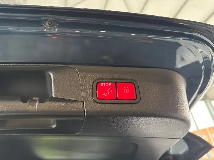 Mercedes-Benz GLB 2021, foto 20