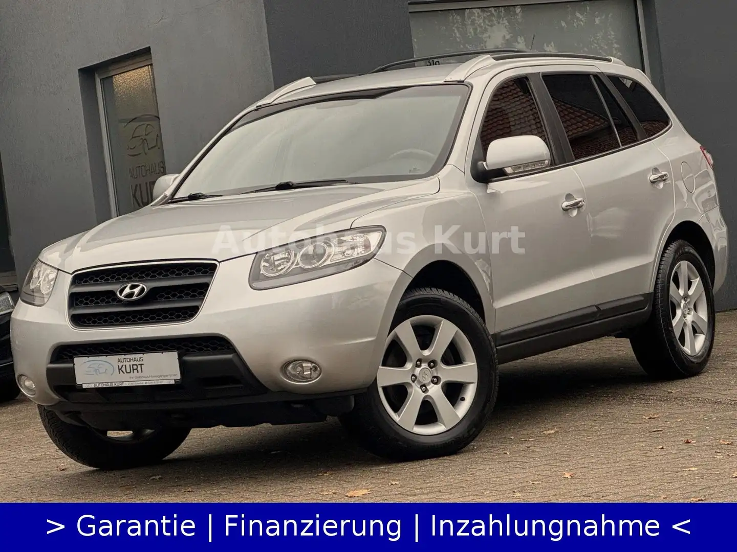 Hyundai SANTA FE 2.2 CRDi GLS *AHK*T-LEDER*TEMP*TÜV NEU* Silber - 1