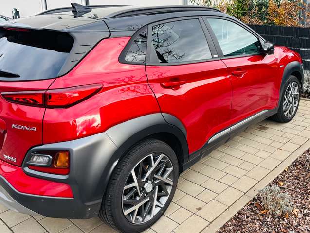 Hyundai KONA Rückfahrt Kamera 8Xbereift Navi Kurvenlicht