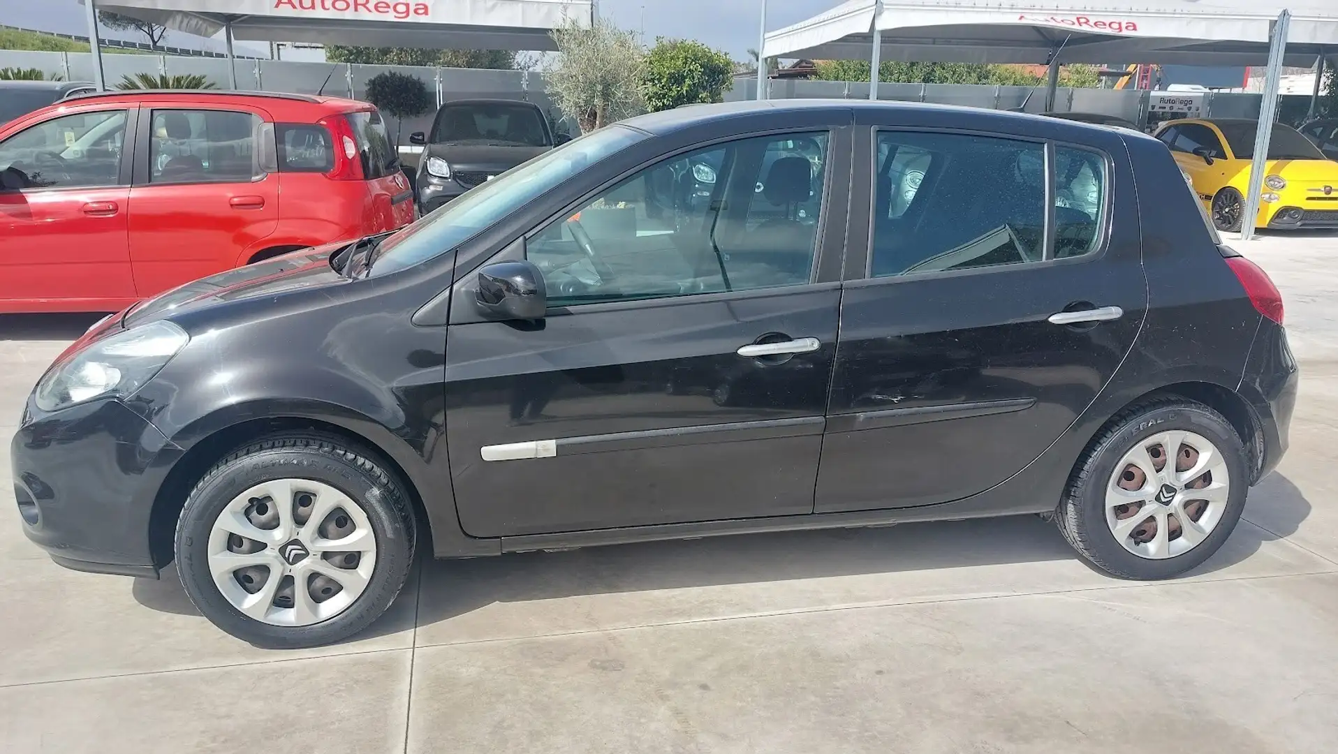 Renault Clio 1.2 16V 5 porte GPL 2010 Nero - 2