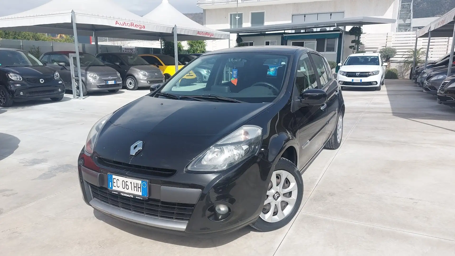Renault Clio 1.2 16V 5 porte GPL 2010 Nero - 1