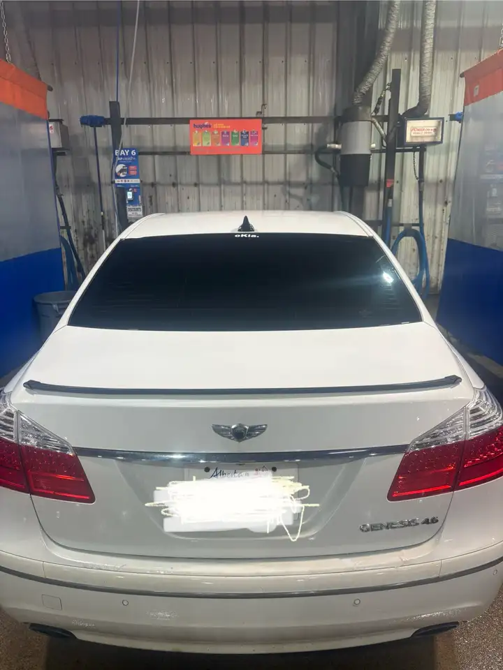 Hyundai Genesis снимка Hyundai Genesis