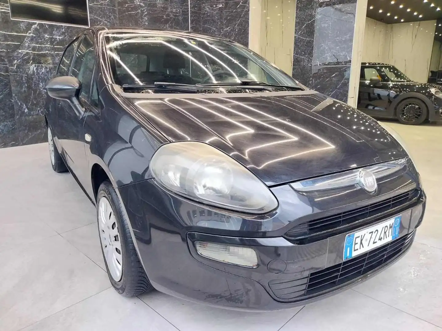 Fiat Punto Evo 1.2 5 porte Dynamic (Garanzia 12 Mesi) Nero - 2