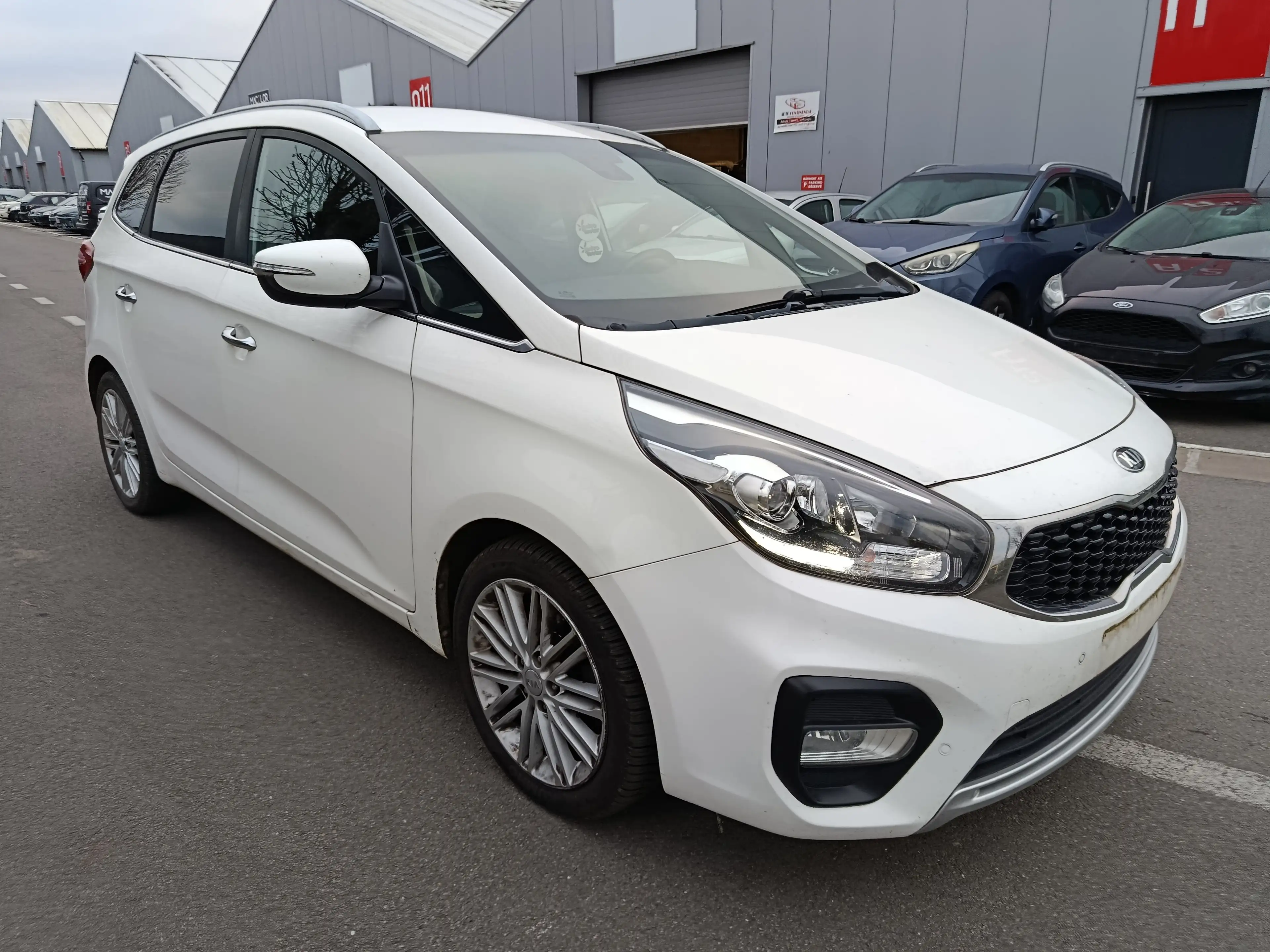 Kia Carens Carens 1.6i Problème de boîte de vitesses — photo 2