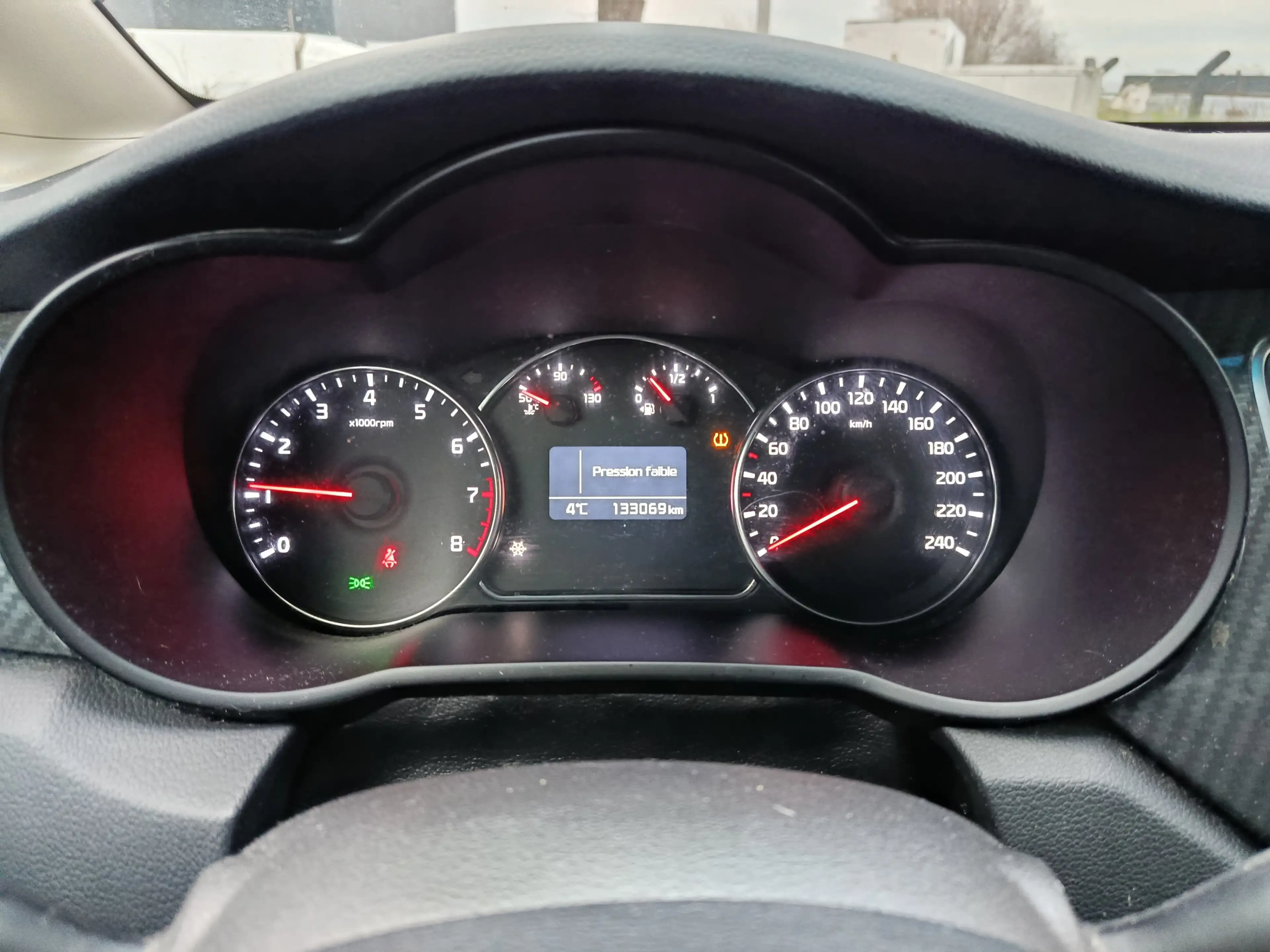 Kia Carens Carens 1.6i Problème de boîte de vitesses — photo 5