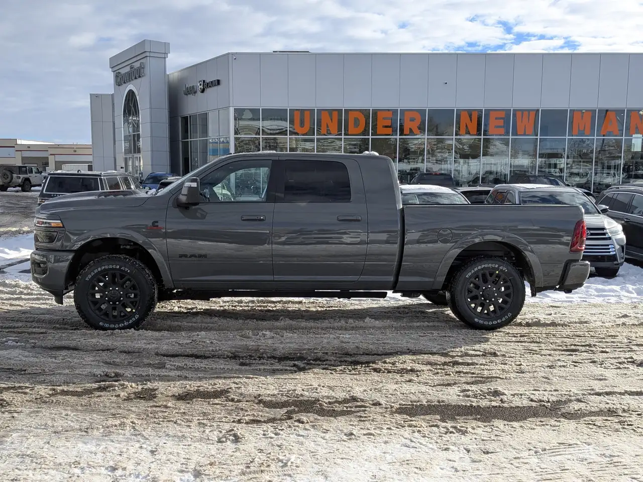 RAM 2500 снимка RAM 2500