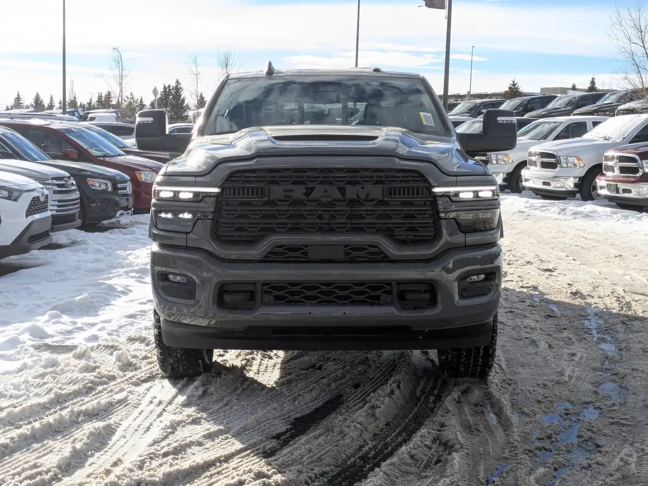 RAM 2500 снимка RAM 2500