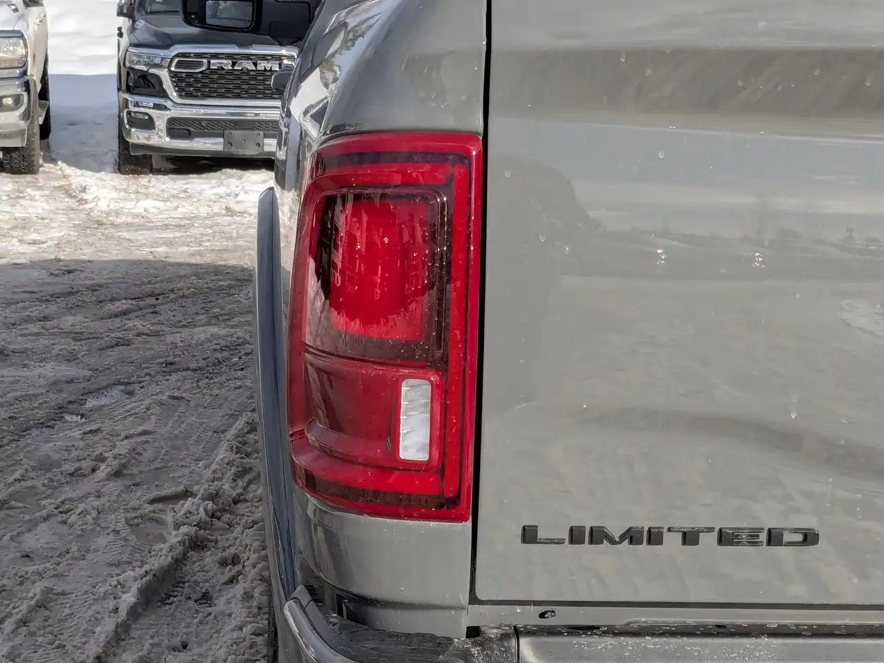 RAM 2500 снимка RAM 2500