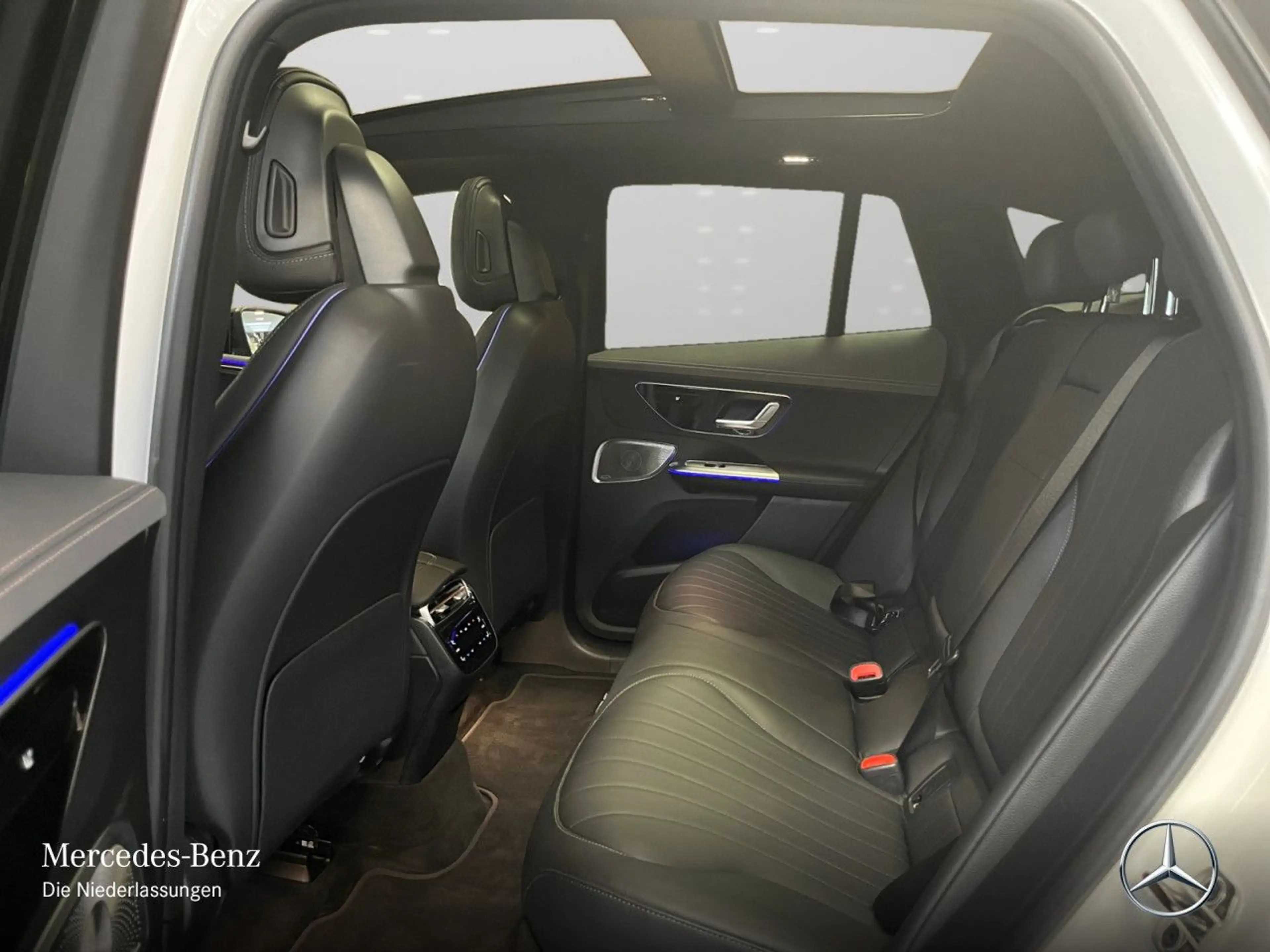 Mercedes-Benz EQE SUV EQE 350 4M AMG+NIGHT+PANO+360+AHK+BURMESTER+TV — photo 12