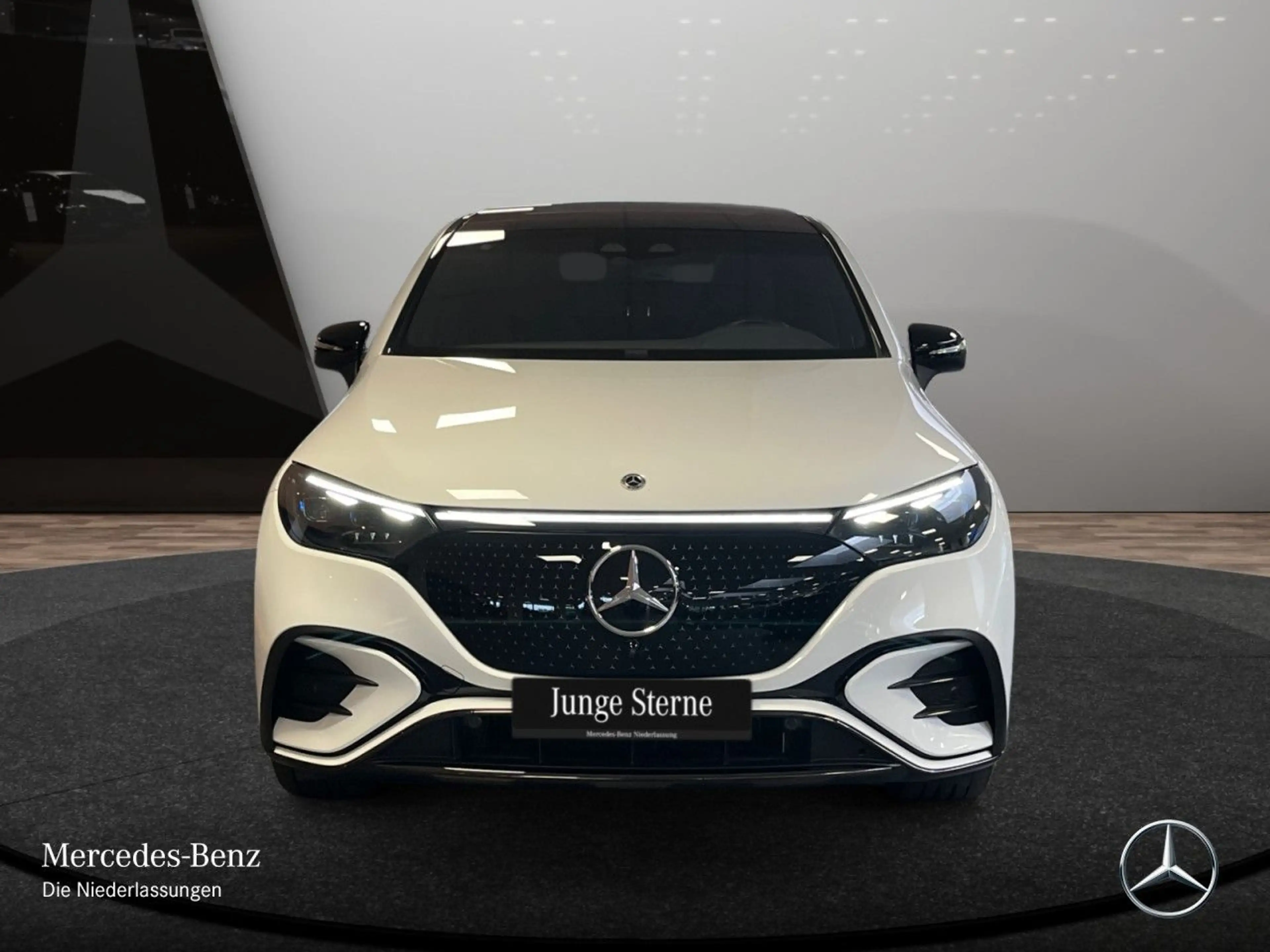 Mercedes-Benz EQE SUV EQE 350 4M AMG+NIGHT+PANO+360+AHK+BURMESTER+TV — photo 3