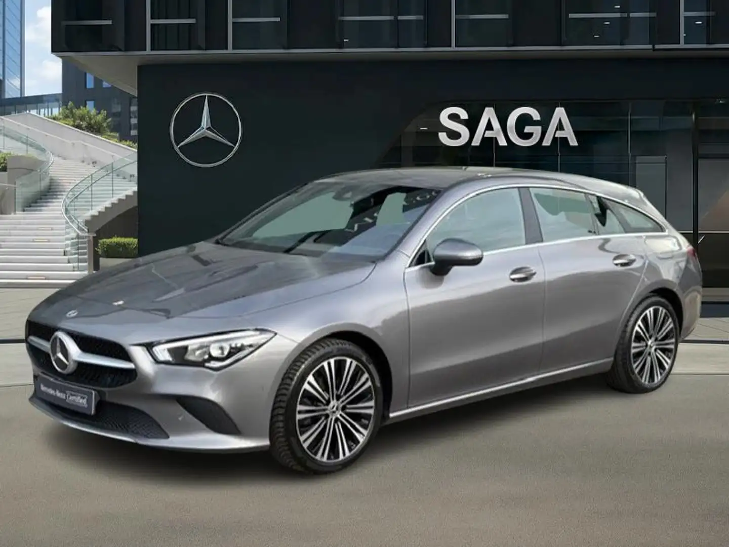 Mercedes-Benz CLA 180 SB Luxury Line 18p. Gris - 1