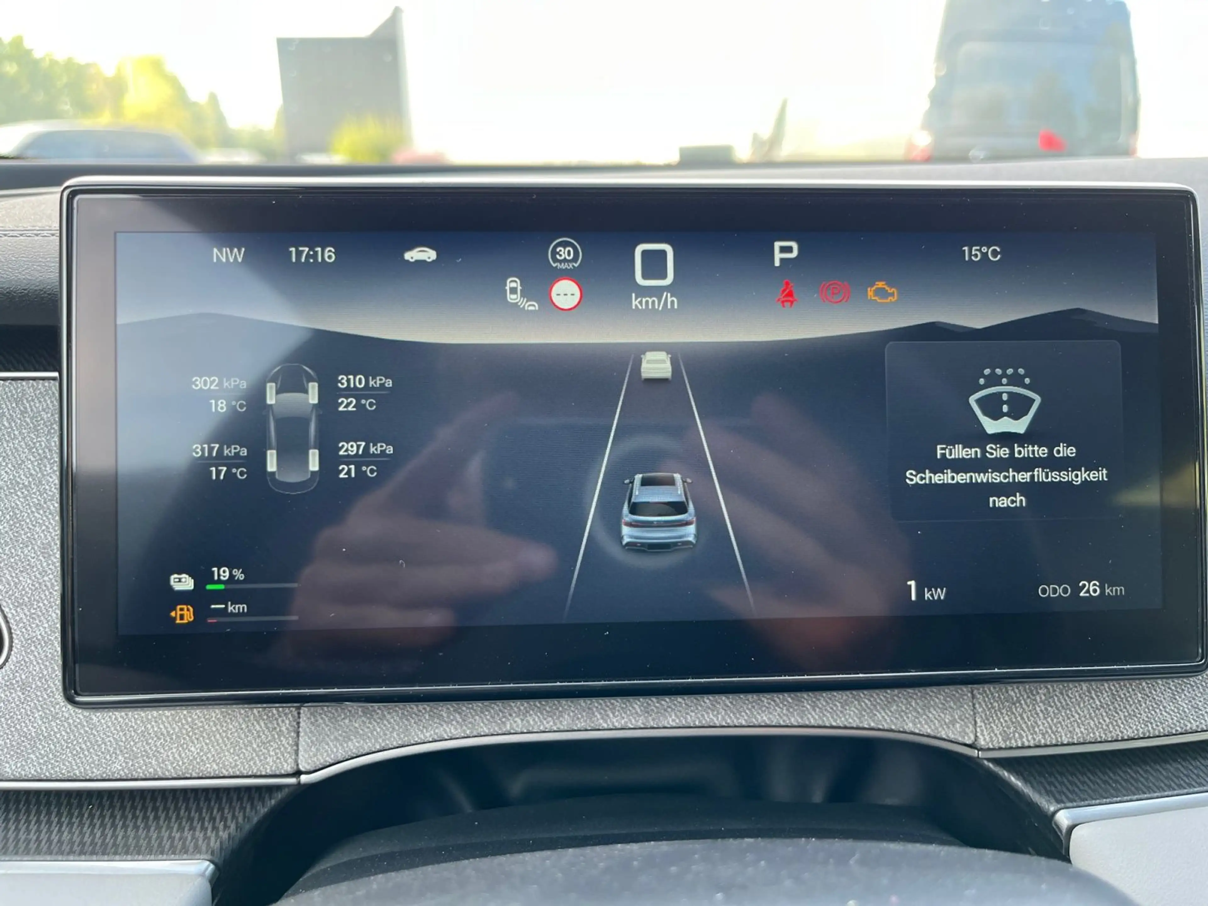 BYD Seal 6 Touring 1.5 PHEV DM-i Boost — photo 13