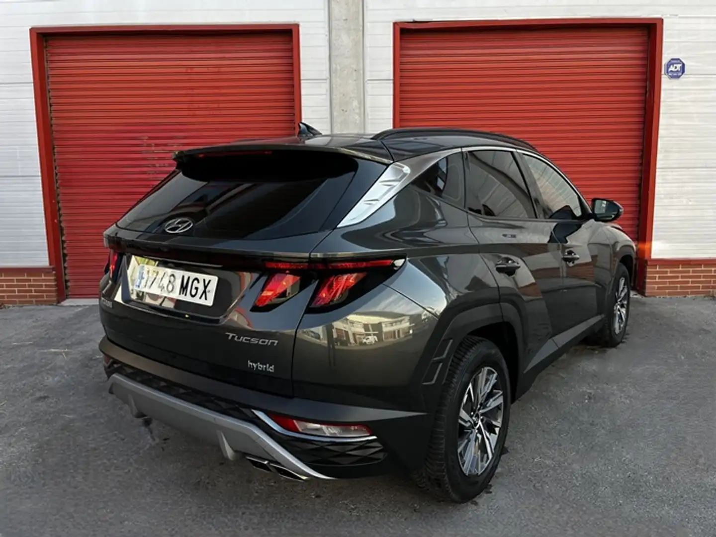 Hyundai TUCSON 1.6 CRDI 48V Maxx Sky - 2