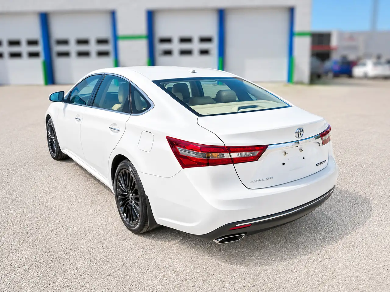 Toyota Avalon снимка Toyota Avalon