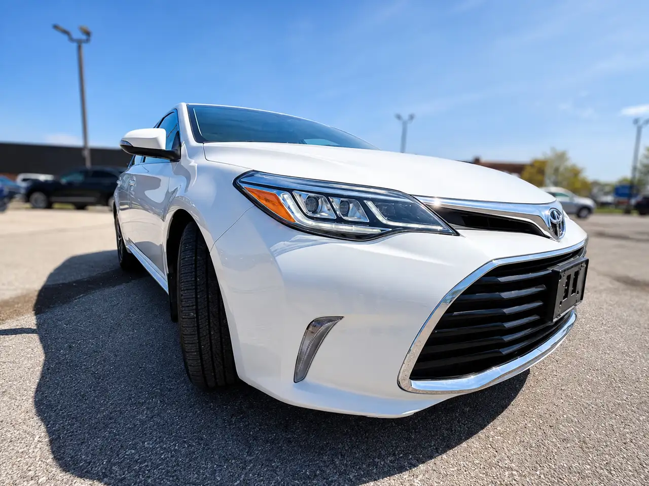 Toyota Avalon снимка Toyota Avalon