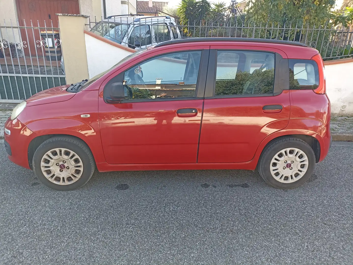 Fiat Panda Panda III 2012 1.2 Lounge 69cv Rosso - 2