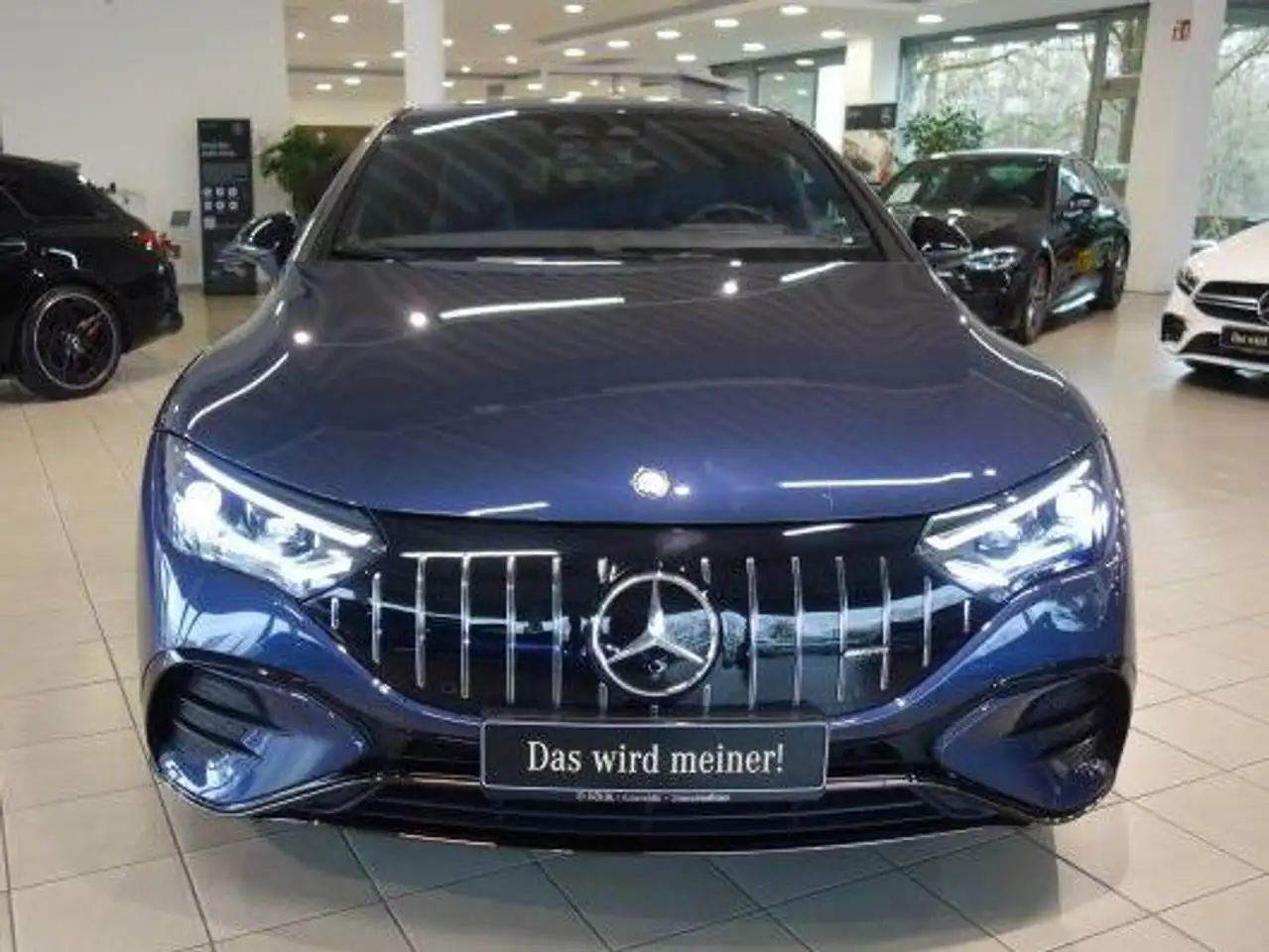 Mercedes-Benz EQE 53