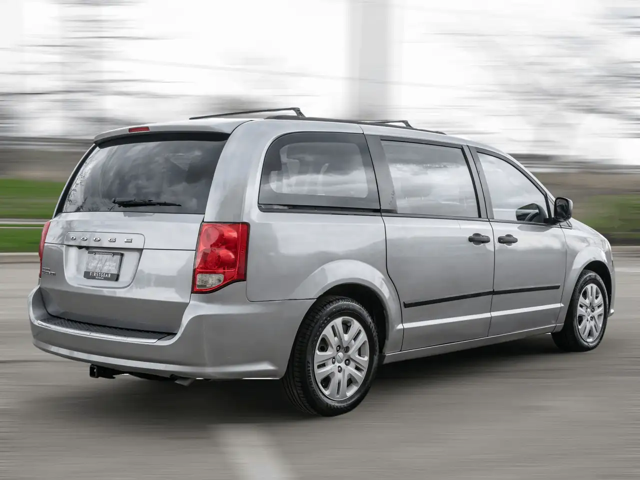 Dodge Grand Caravan photo Dodge Grand Caravan